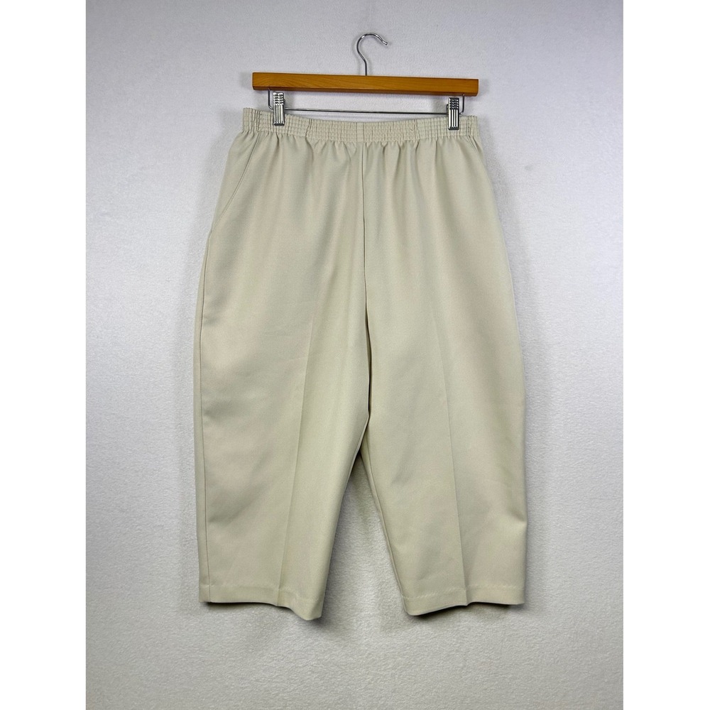 Briggs New York Womens Size 14 Beige Elastic Waist Capri Pants Polyester Blend